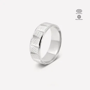 Anillo Talaia de Plata 925 con baño de rodio, perfil vertical, patrón romboidal arquitectónico artesanal